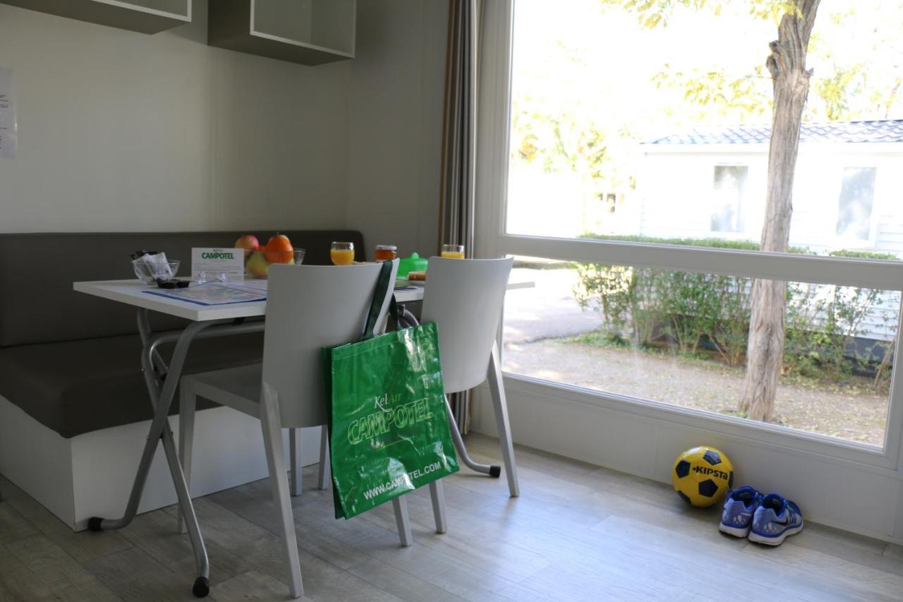 Mobile Homes By Kelair At Castell Montgri Torroella De Montgri Exterior photo